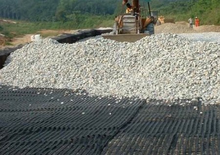DKM Polyester Geogrid For Soil Stabilization