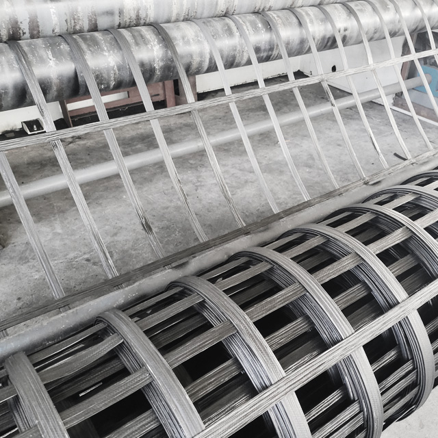 Professional 300KN HDPE Geogrid For Retaining Wall